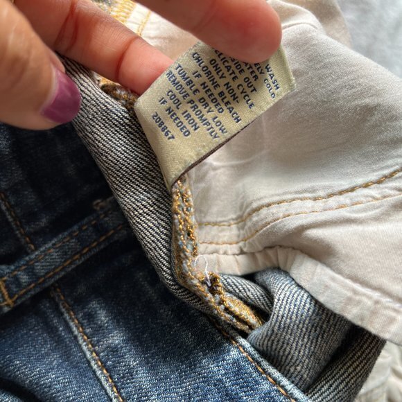 CAbi Baby Bootcut Jeans Style 967R Womens Size 2‎ Blue Denim Pants - Picture 9 of 9